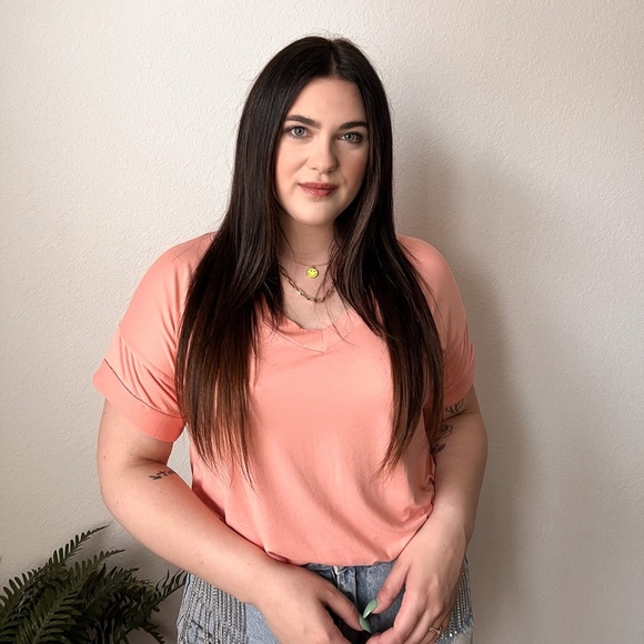 020. CURVY Just Peachy V-Neck Tee - Picture 2 of 2